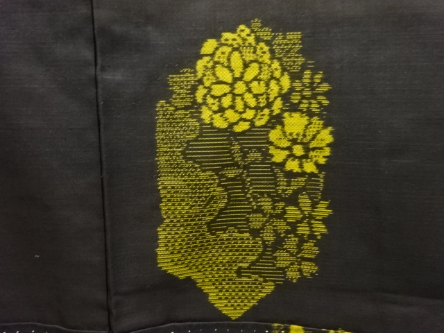 JAPANESE KIMONO / ANTIQUE FLORAL PATTERN WOVEN DORO OSHIMA TSUMUGI KIM